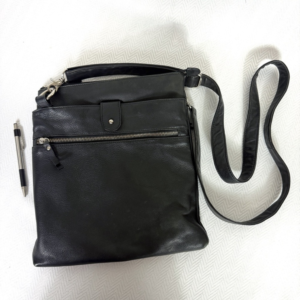 Ili New York Leather Crossbody Bag with Leopard Print Lining